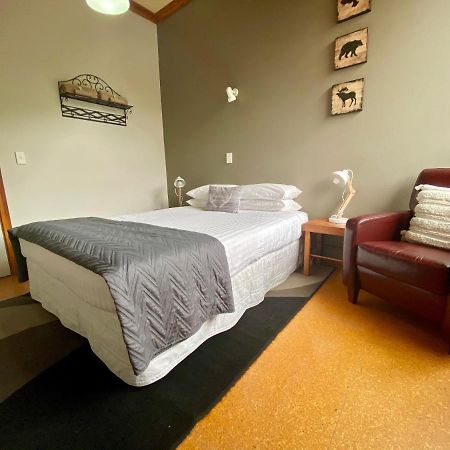 Mt Lyford Lodge エクステリア 写真