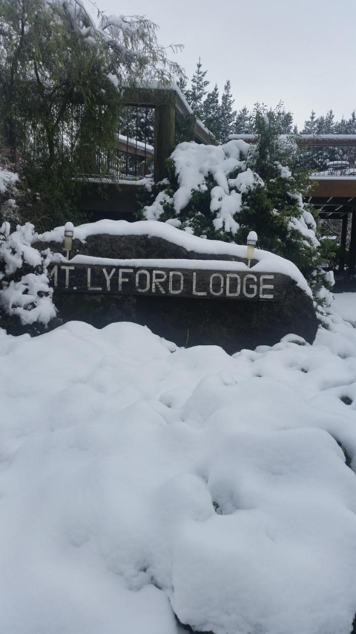Mt Lyford Lodge エクステリア 写真